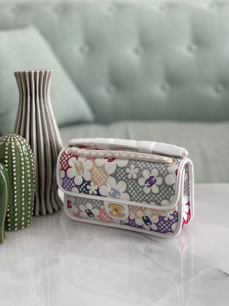 Channel 22 Flap Shoulder bag for Women