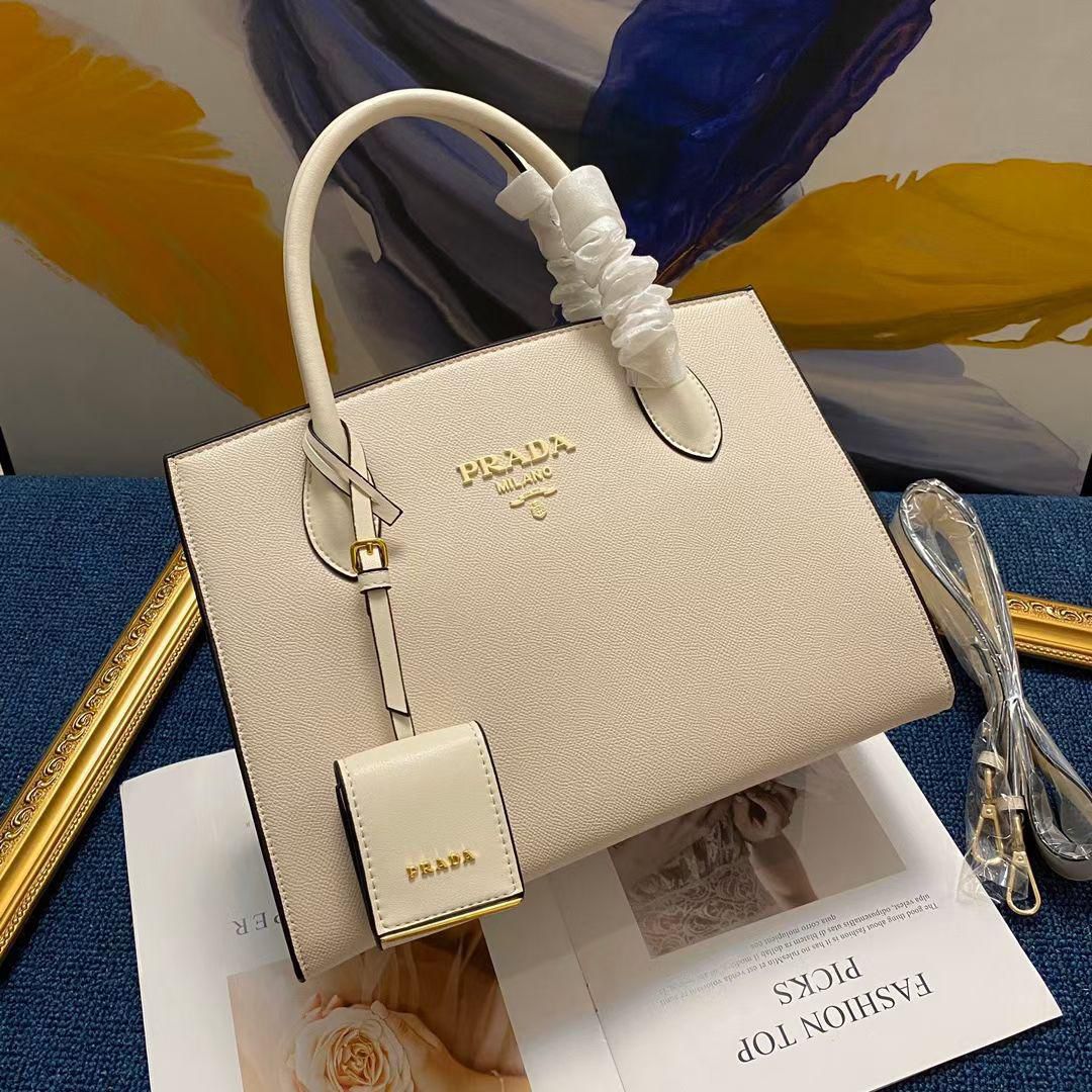 Prda Monochrome Shoulder bag for Women