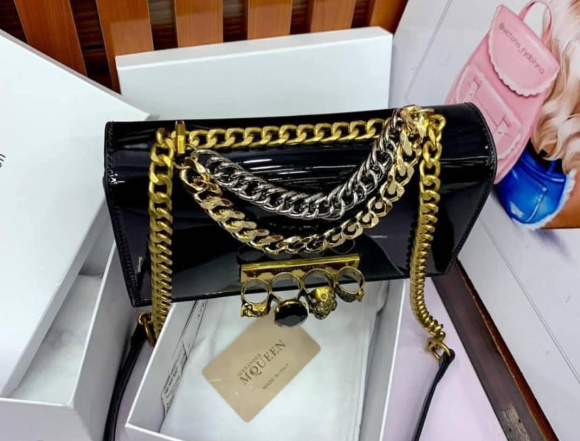 Alexander MCqueen Premium Shoulder bag for Women