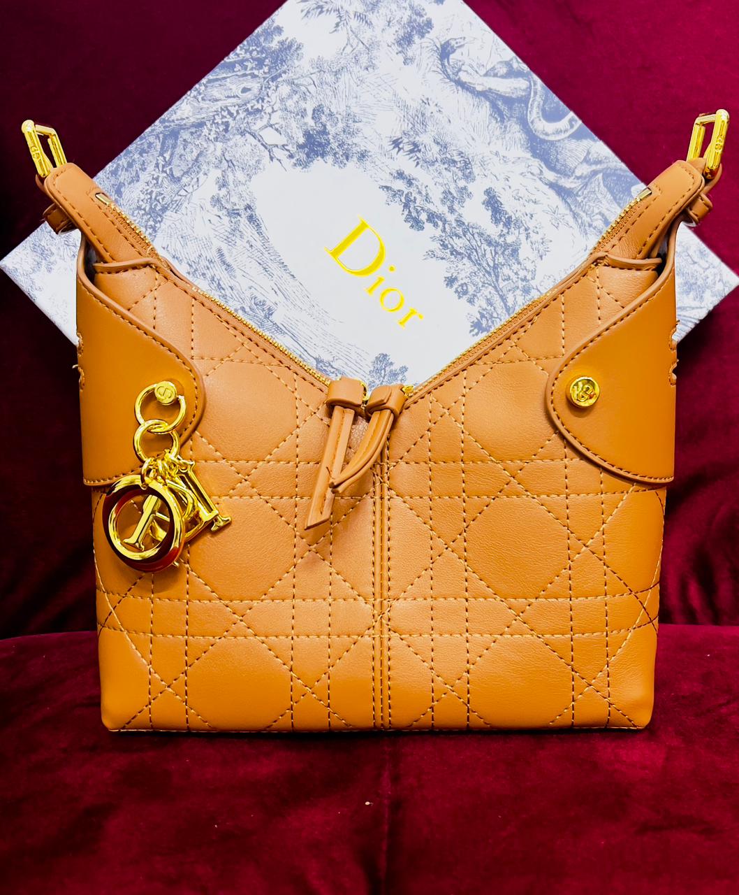 Dior Medium Voyage Shoulder bag for Women