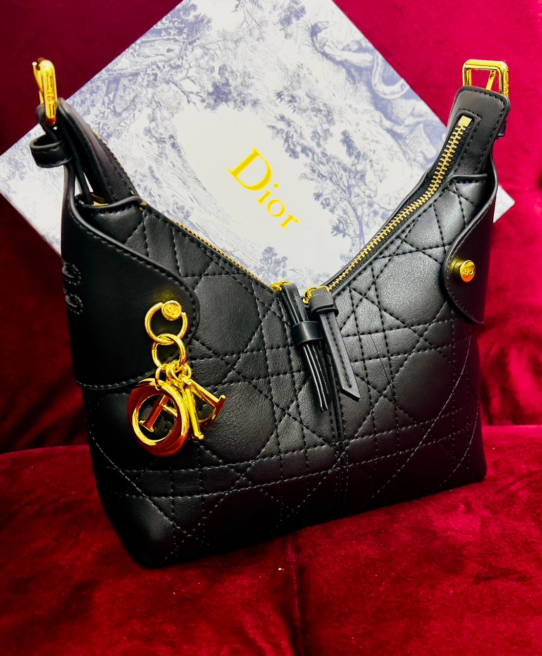Dior Medium Voyage Shoulder bag for Women
