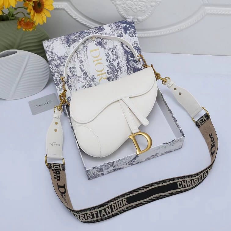 Di0R Saddle Shoulder bags for Women