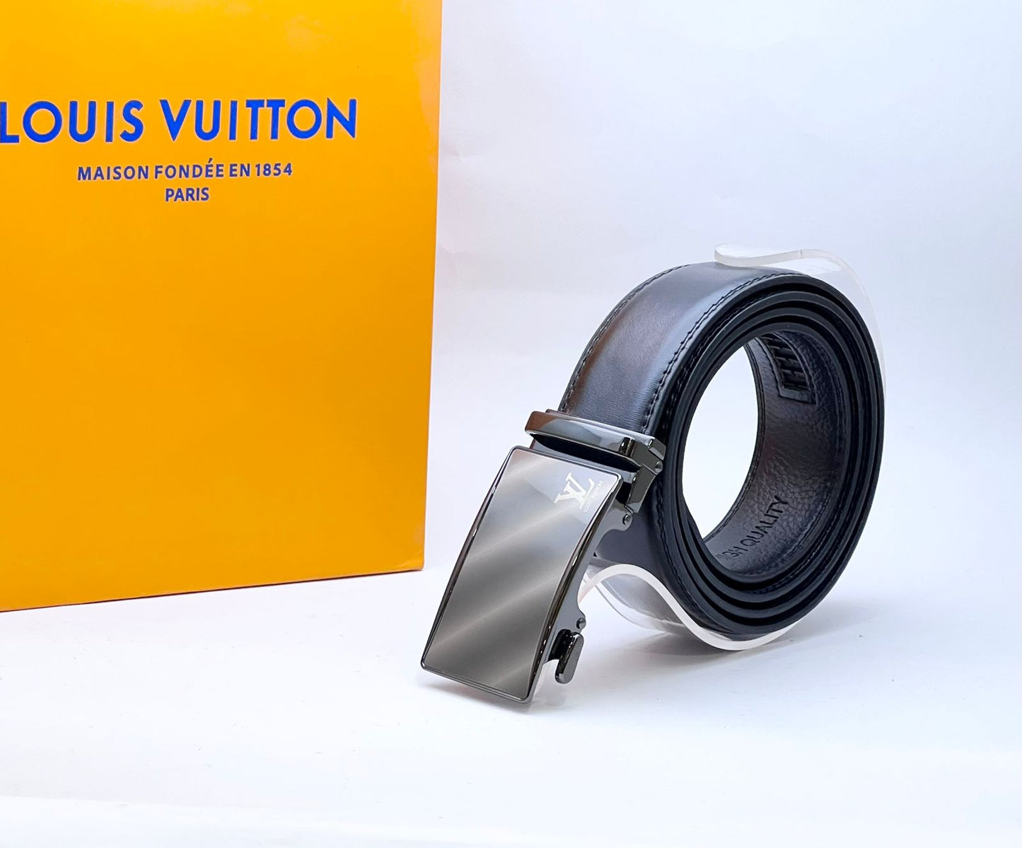 LvE Belts for Men