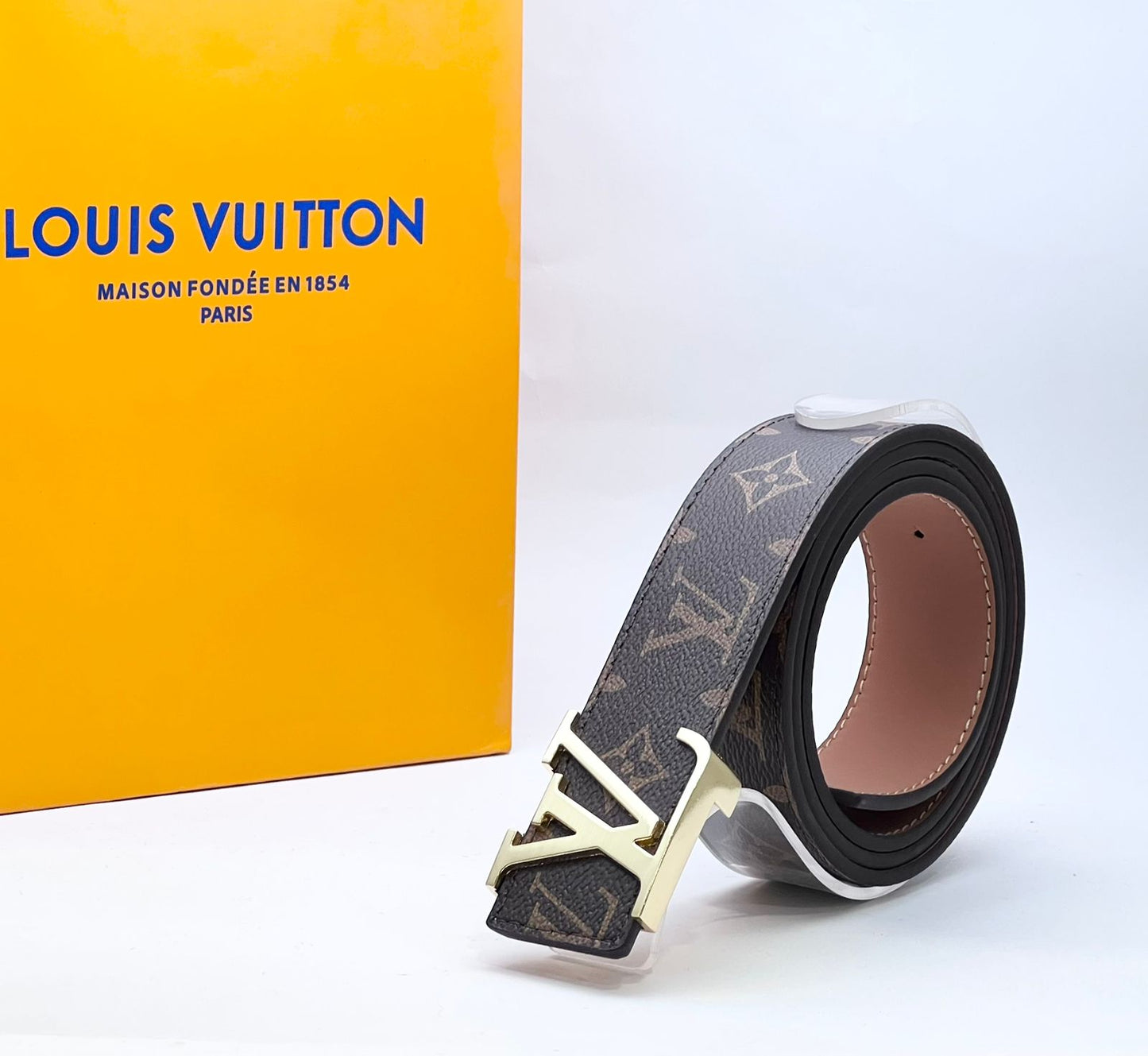 LvE Belts for Men
