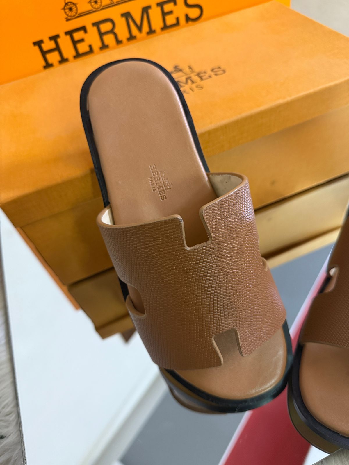 Her-mes H Brown Slipper for Men