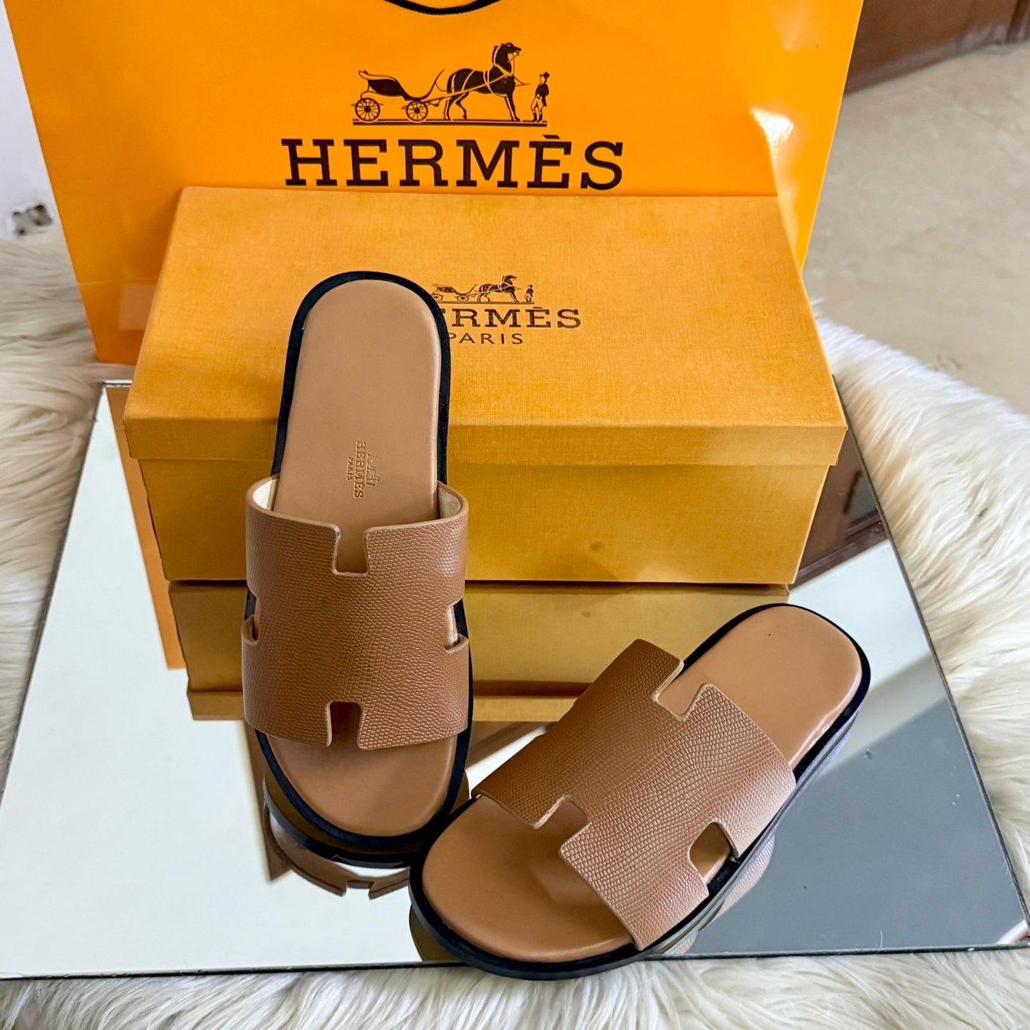 Her-mes H Brown Slipper for Men