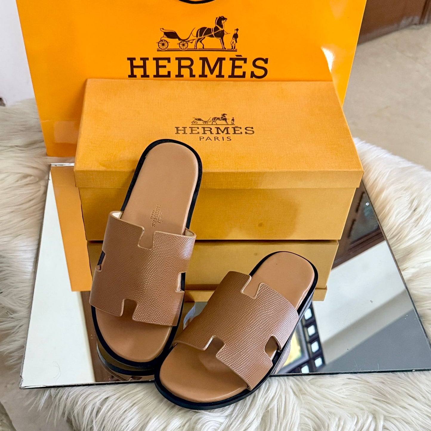 Her-mes H Brown Slipper for Men