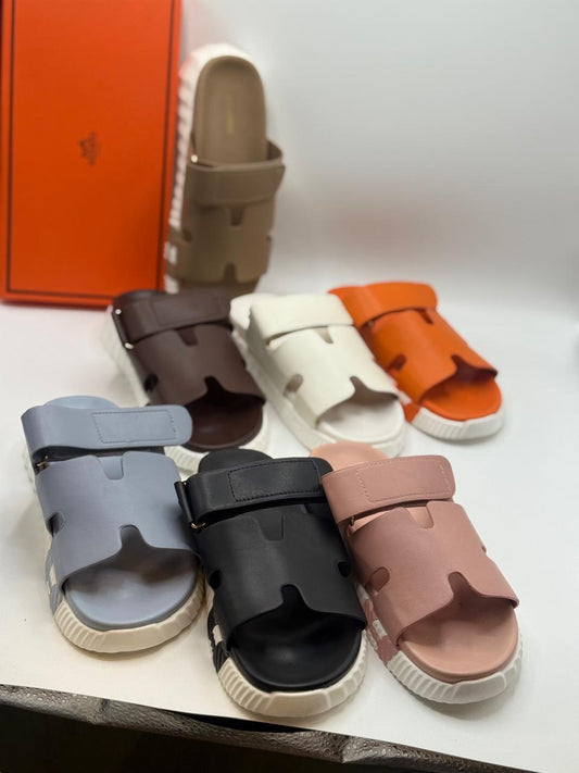 Hrms Chyphre Sandal for Women