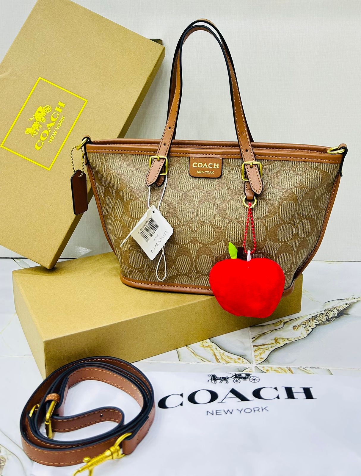 Coach Tote bag for Women