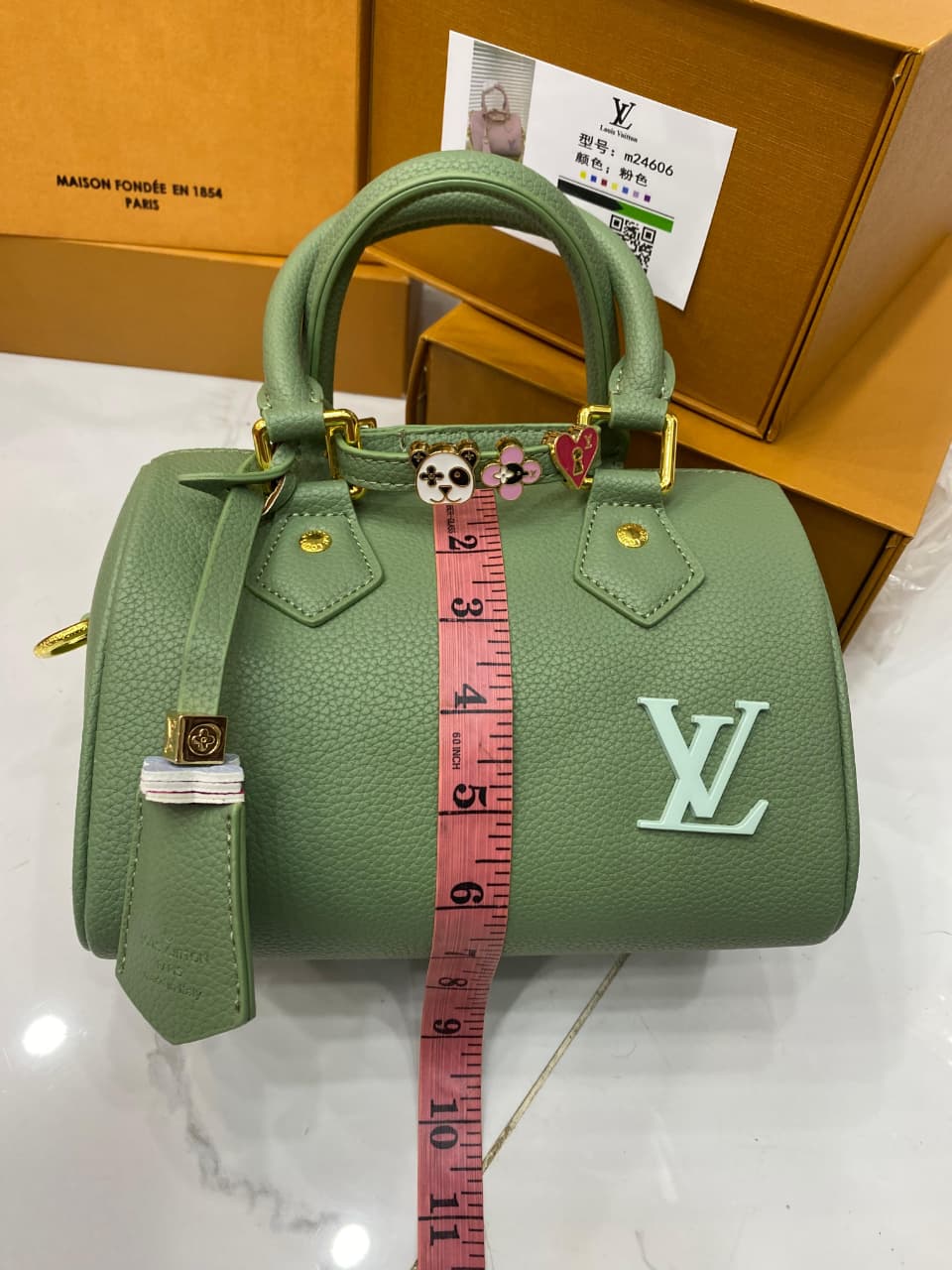 LV Speedy Shoulder Bag for Women
