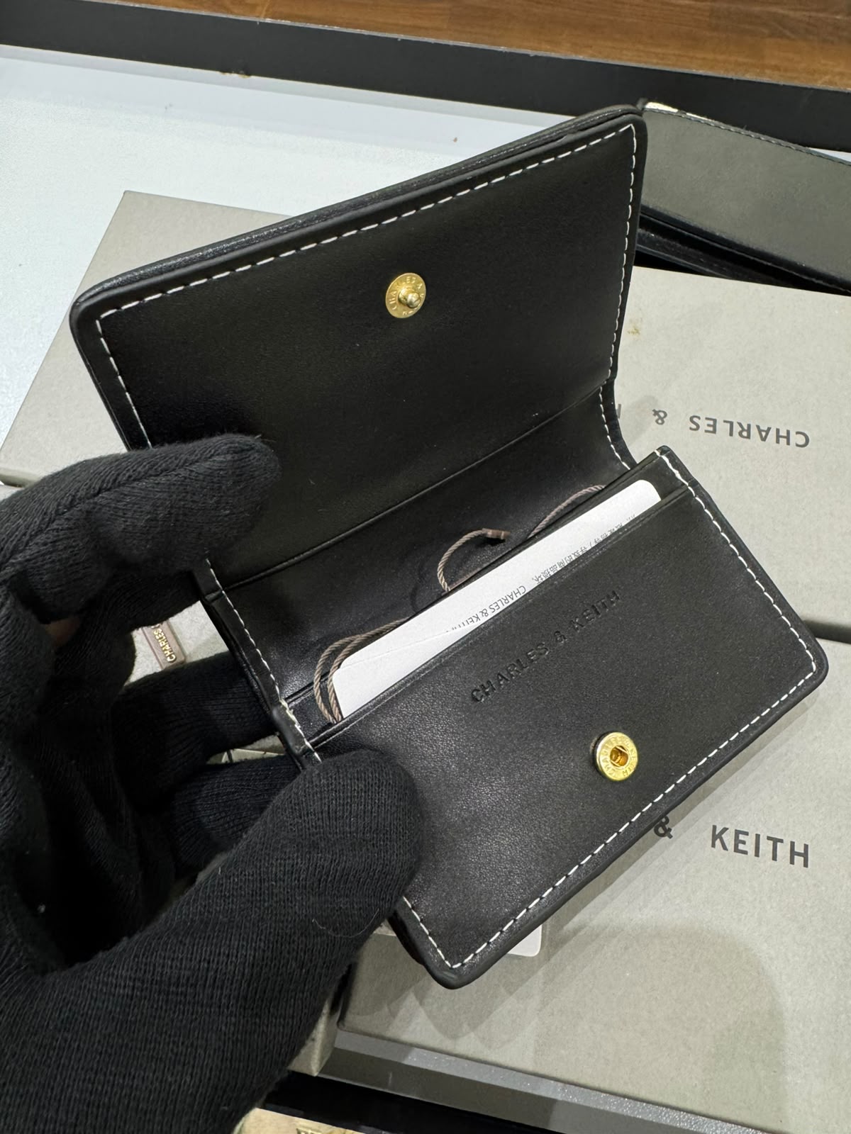 CHARLES & KEITH Astra Contrast Trim Wallet for Women