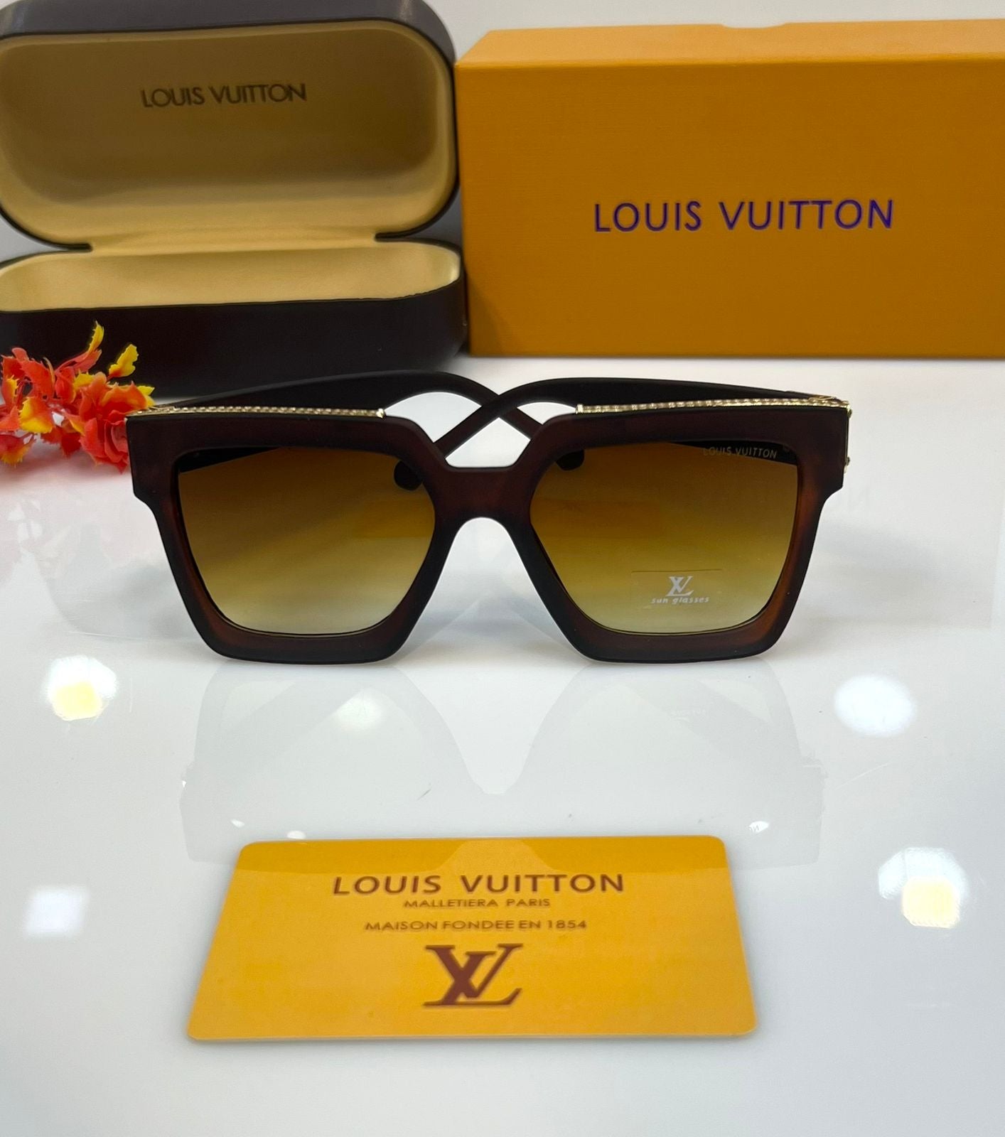 LvE Brown Sunglasses for Men and Women