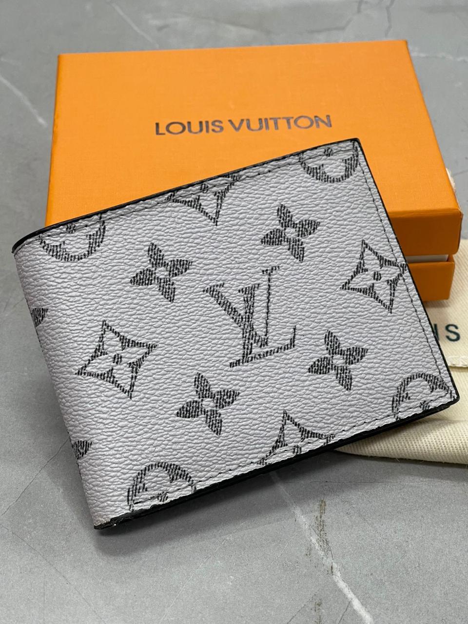 LvE Wallets for Men