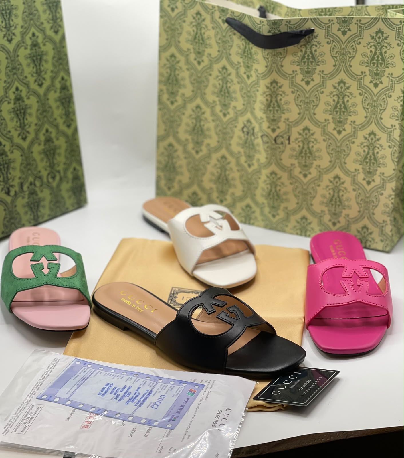 Guci Interlocking G slide Sandal for Women