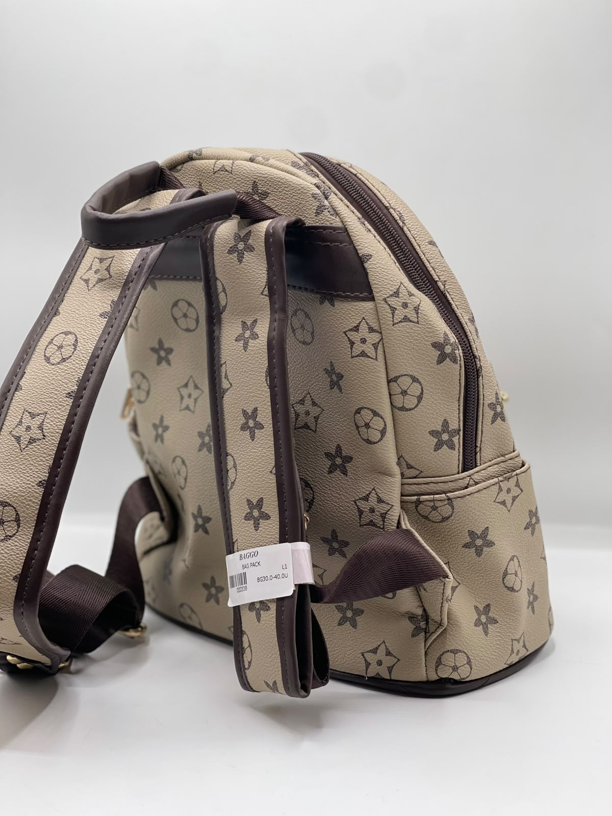 LvE Bagpack for Men and Women