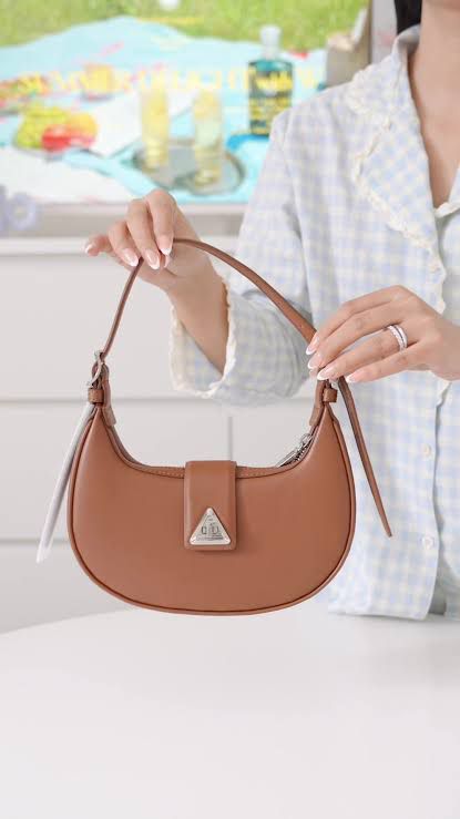Charles & Keith Shoulder bag for Women