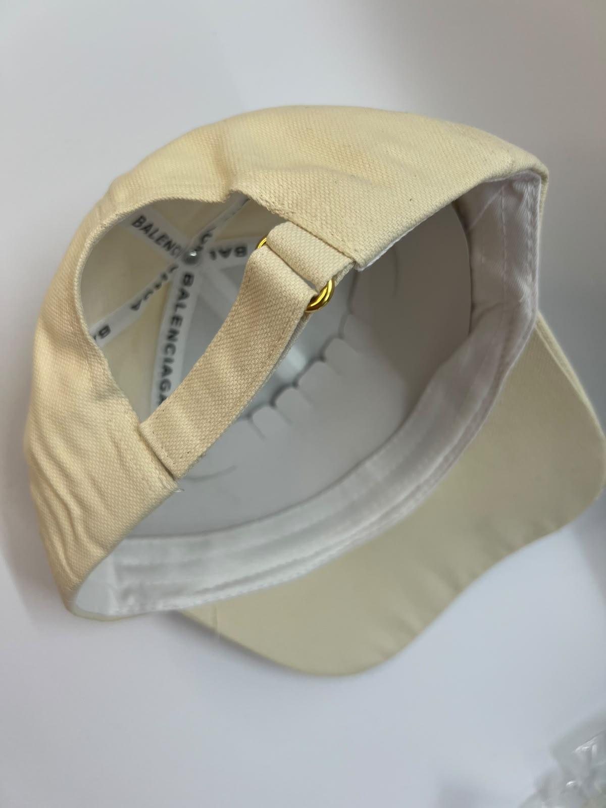Balenciaga Cap for Men and Women