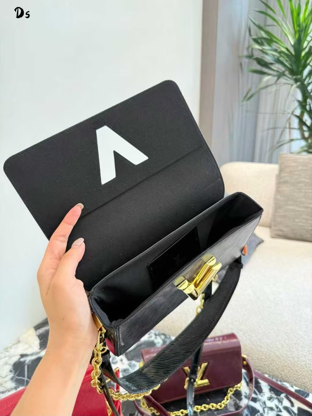 LvE Twist Style Crossbody bag for Women
