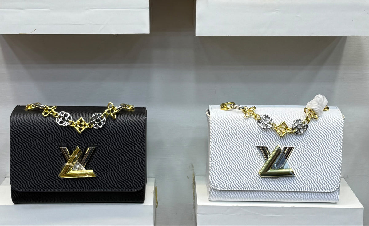 LvE Chain Shoulder Bag for Women