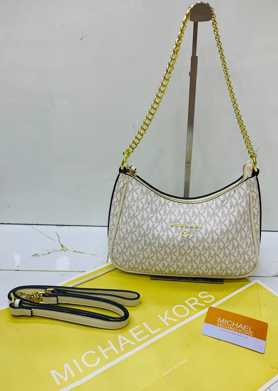 MK Jet Set Charm Pochette Shoulder bag For Women