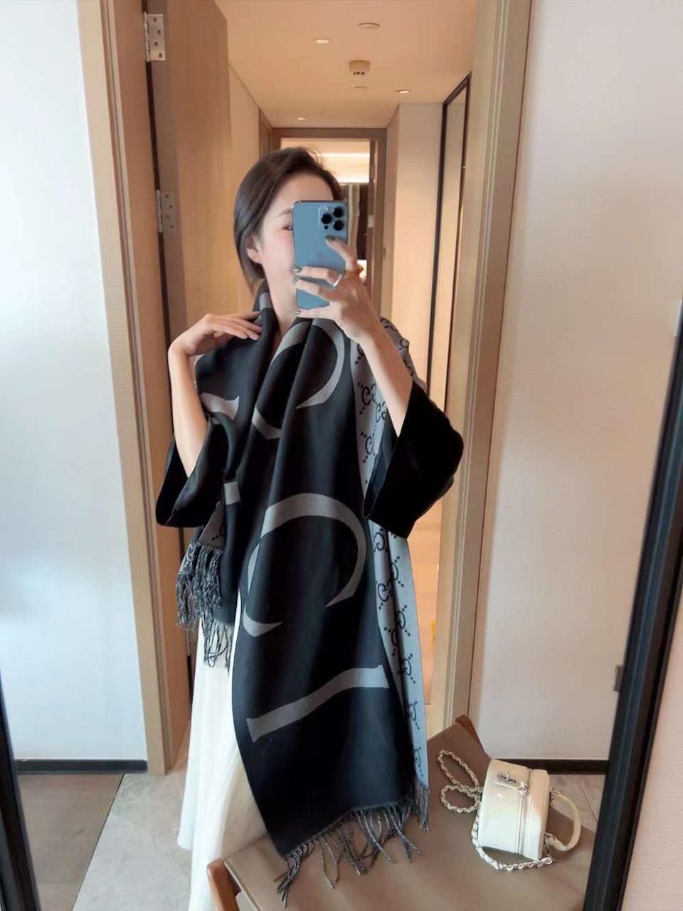 Gucci Woolen Shawl for Women