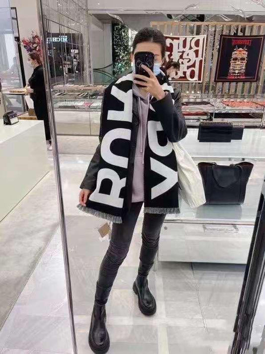 Burberry Woolen Shawl for Women