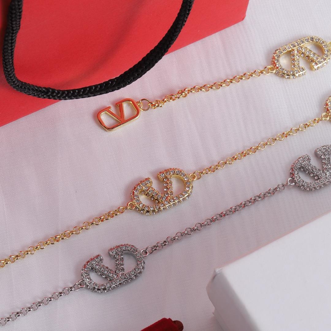 VLTN Charms Necklace for Women