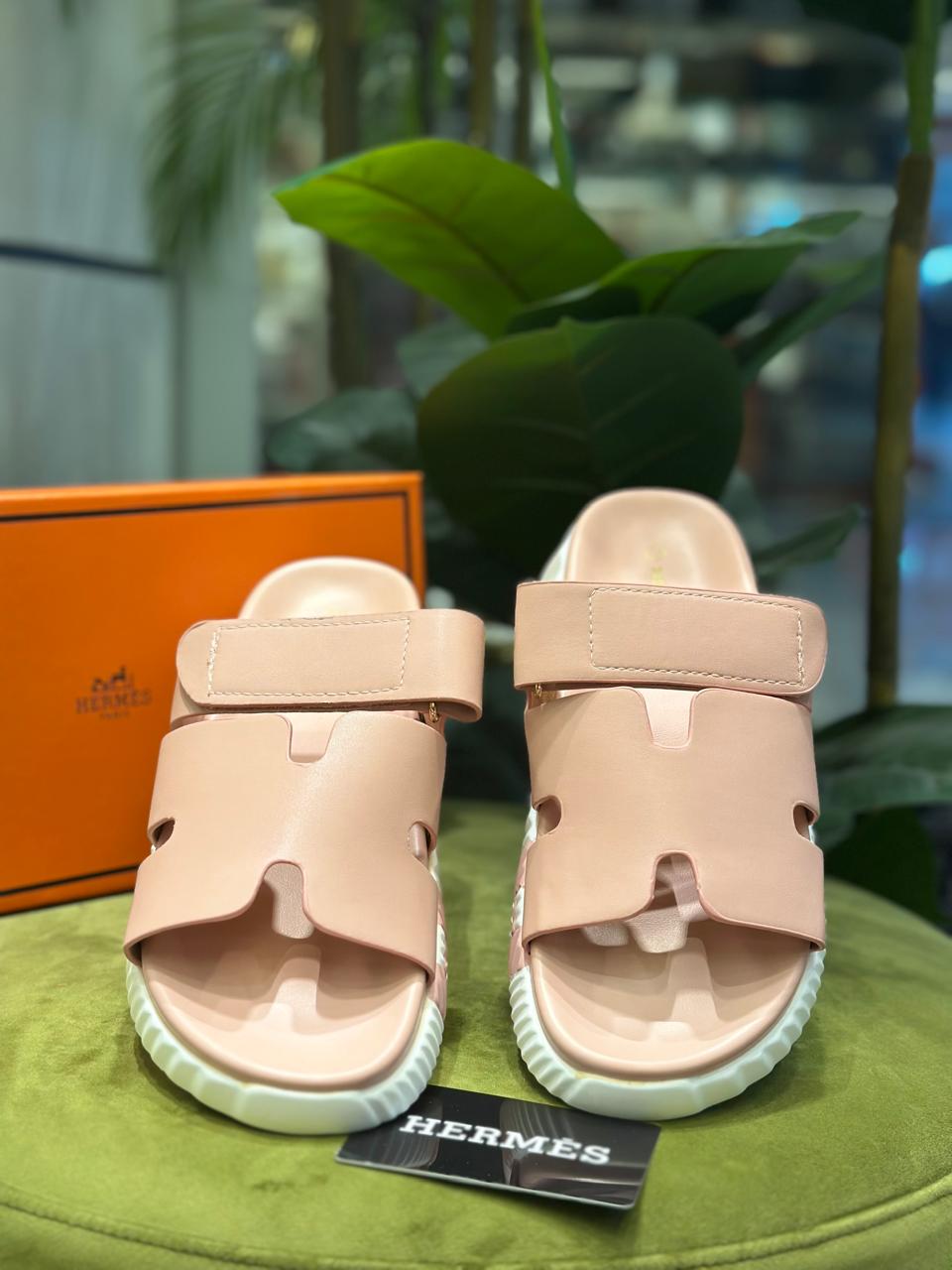 Hrms Chyphre Sandal for Women