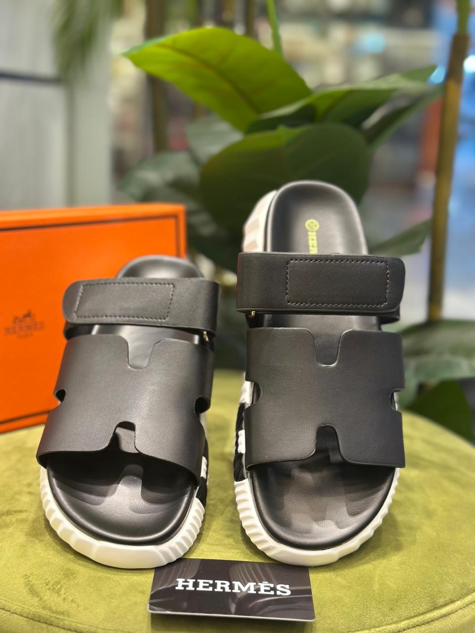 Hrms Chyphre Sandal for Women