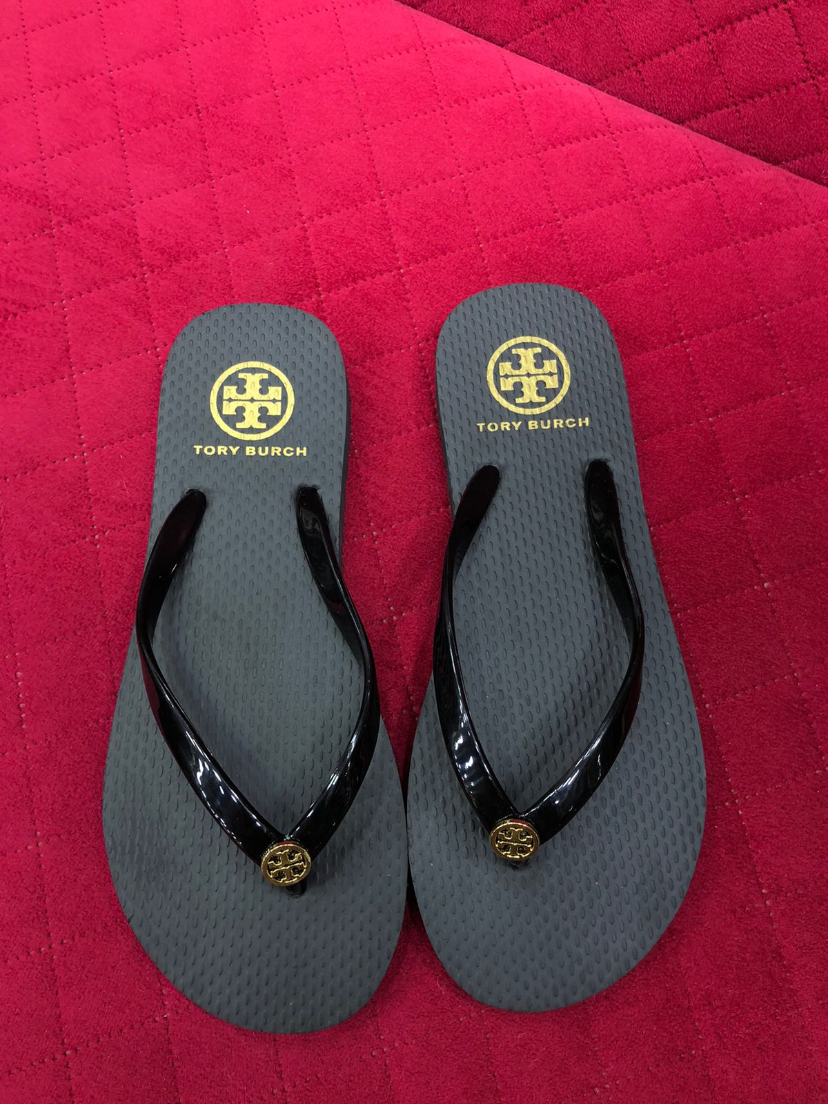 Trendy TB To-ry Bur-ch Kira Flip Flop for Women