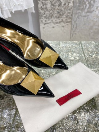 VLtN Studded Pointed Toe Shoes for Women Pre Order