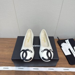 Chanel's 2026 Spring/Summer round-toe Shoes for Women
