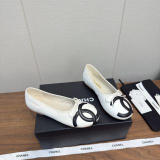 Chanel's 2026 Spring/Summer round-toe Shoes for Women