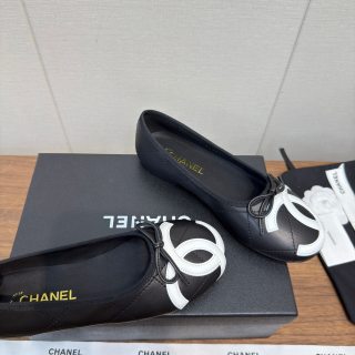 Chanel's 2026 Spring/Summer round-toe Shoes for Women