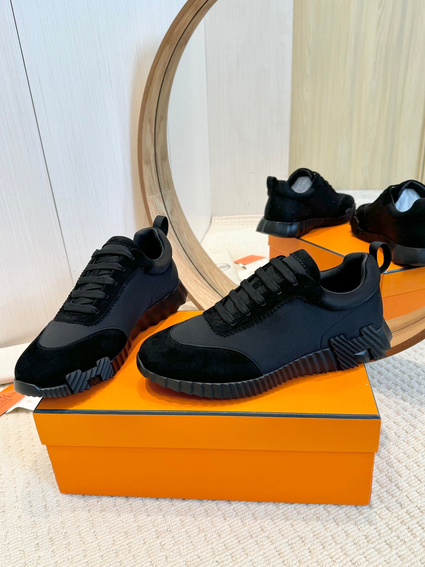 Hrms Couple Unisex Sneakers for Men and Women Pre Order