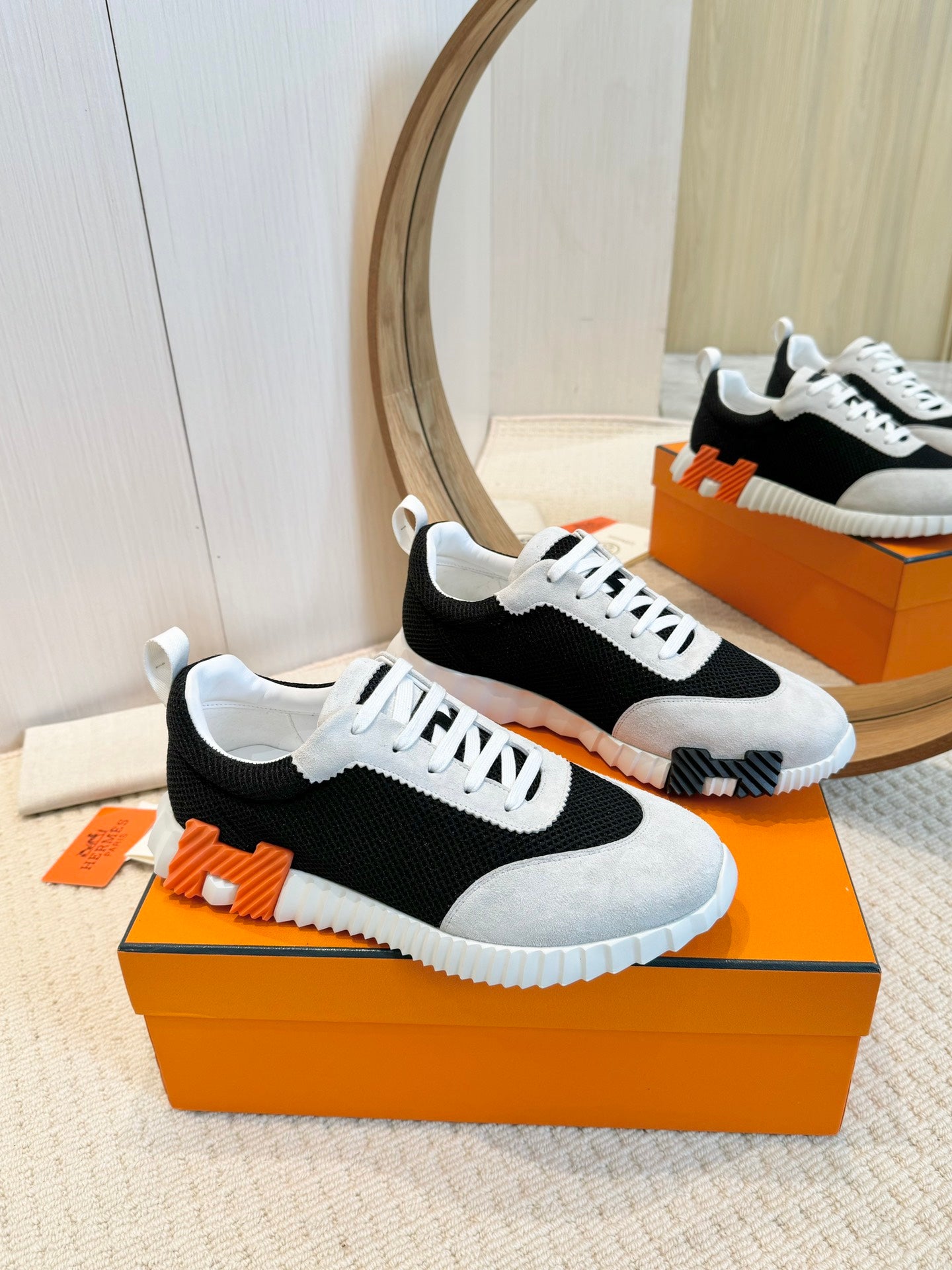 Hrms Couple Unisex Sneakers for Men and Women Pre Order