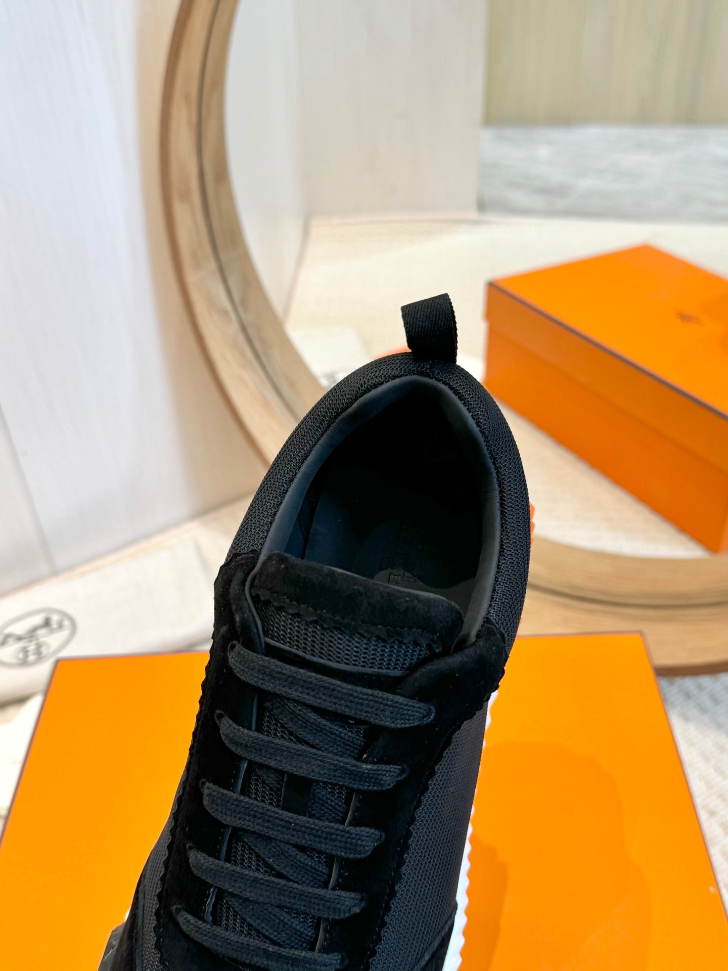 Hrmes Couple Unisex Sneakers for Men and Women Pre Order