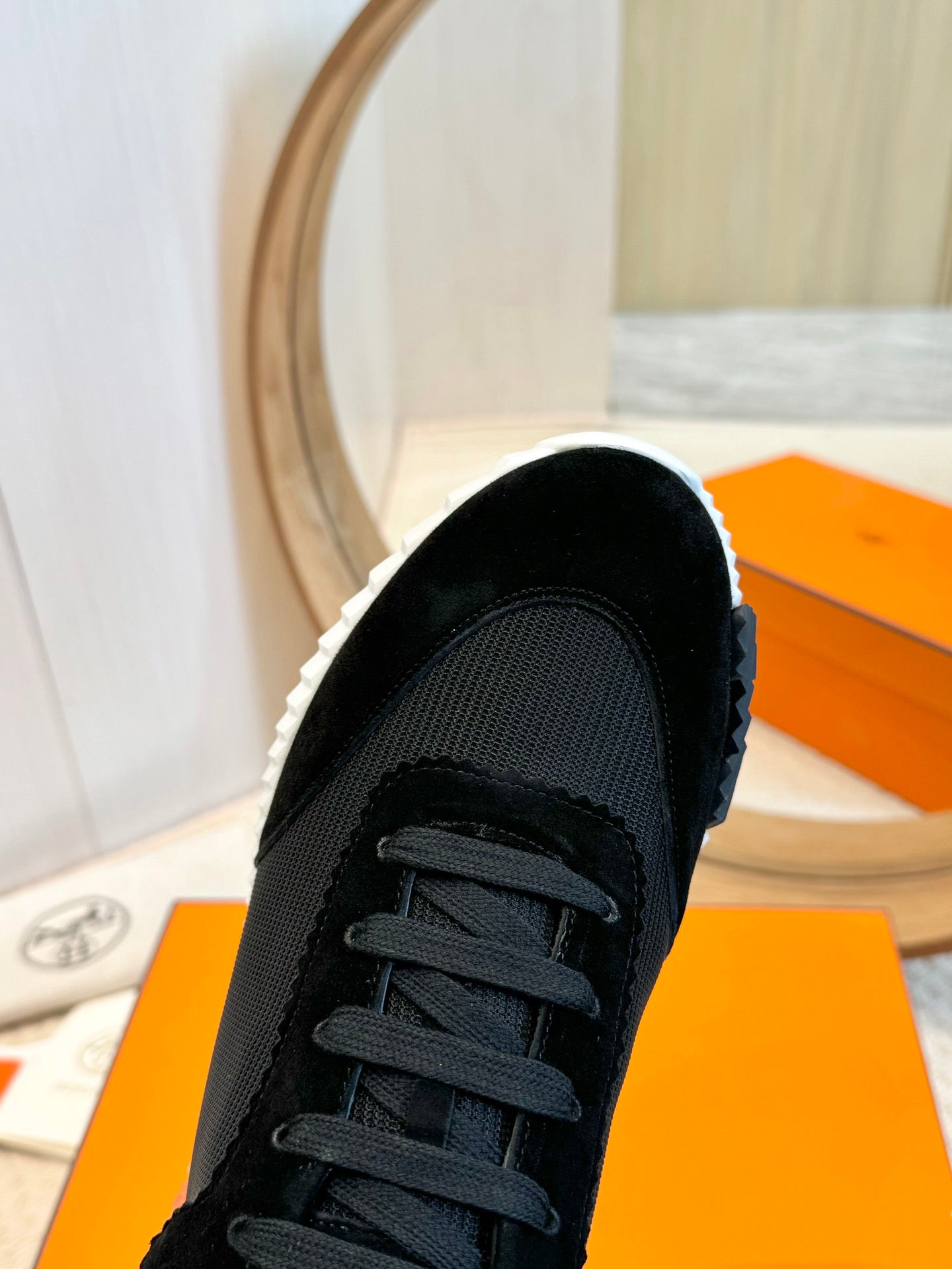 Hrmes Couple Unisex Sneakers for Men and Women Pre Order