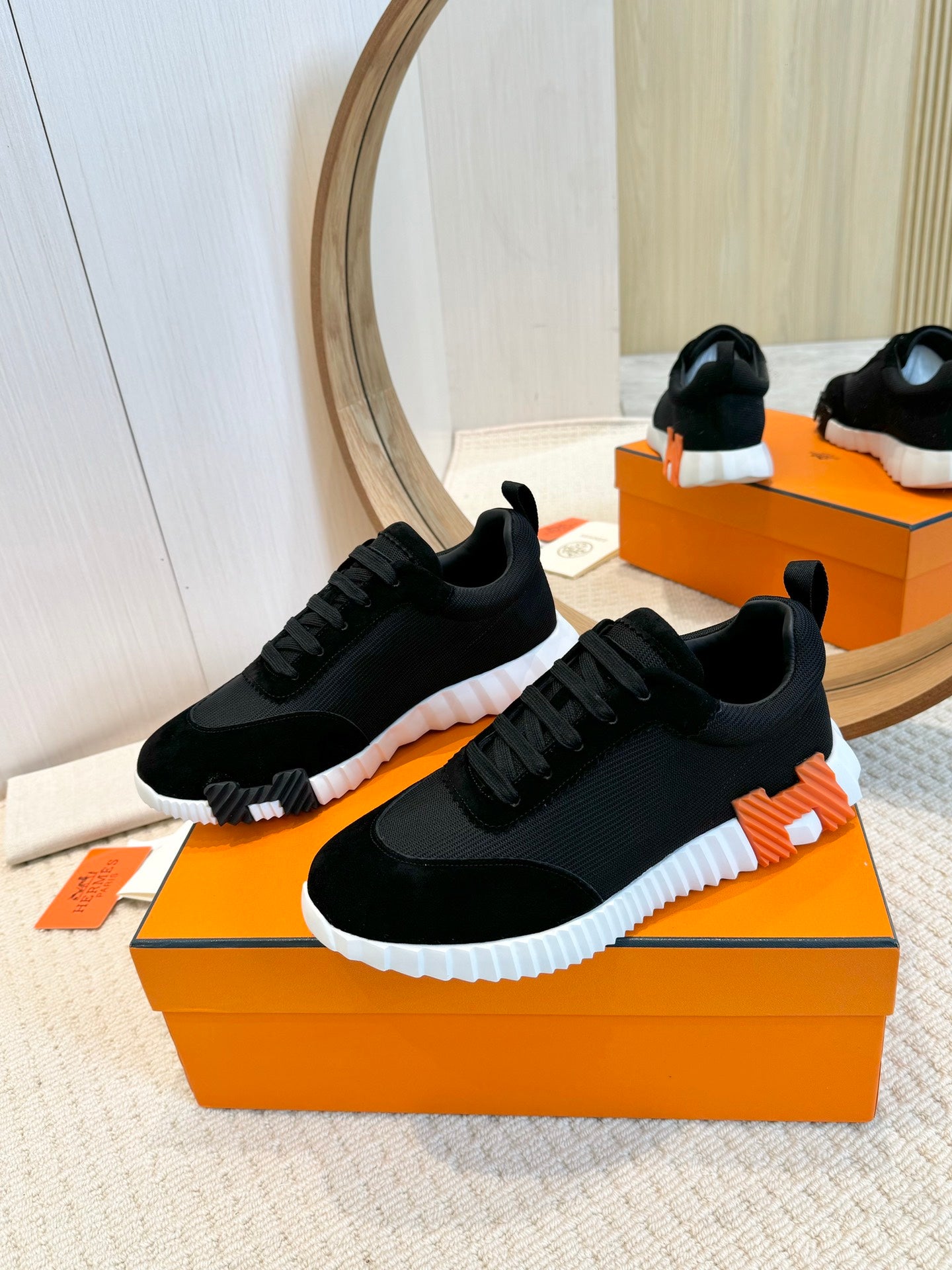 Hrmes Couple Unisex Sneakers for Men and Women Pre Order