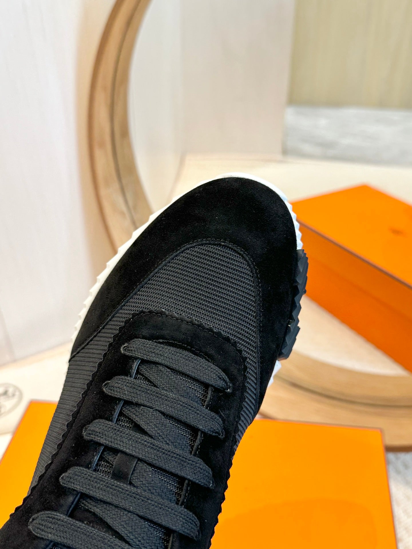 Herms Couple Unisex Sneakers for Men and Women Pre Order