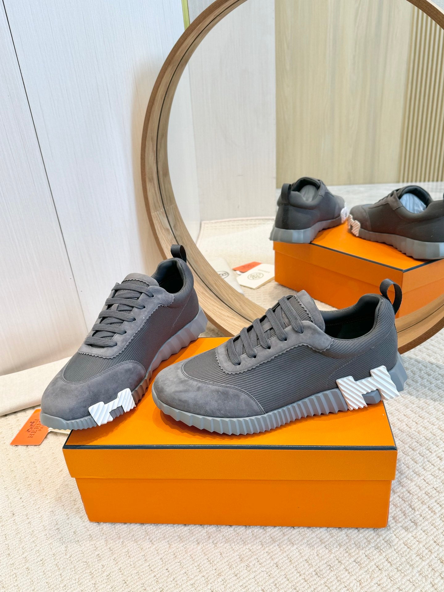 Herms Couple Unisex Sneakers for Men and Women Pre Order