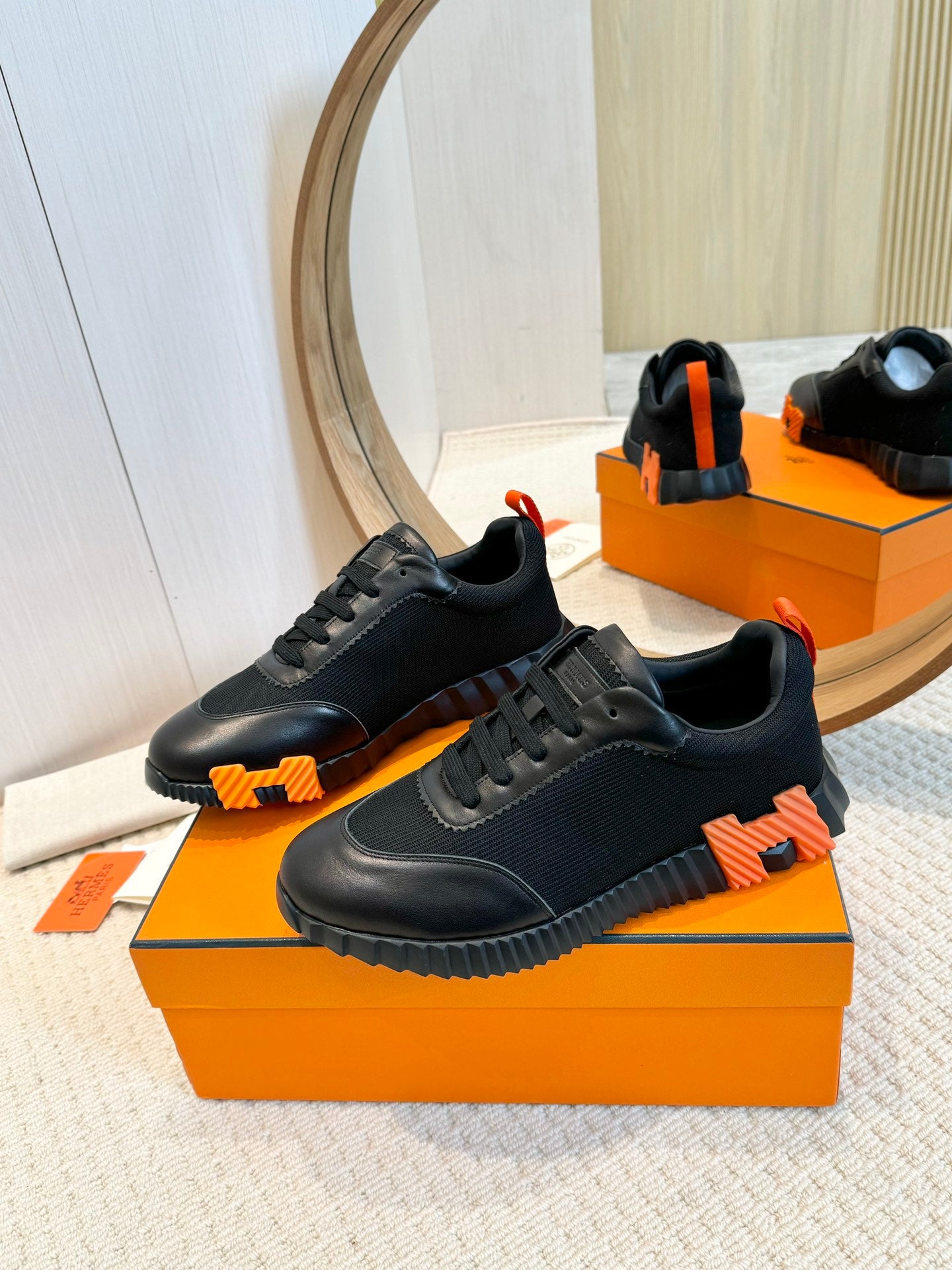 Herms Couple Unisex Sneakers for Men and Women