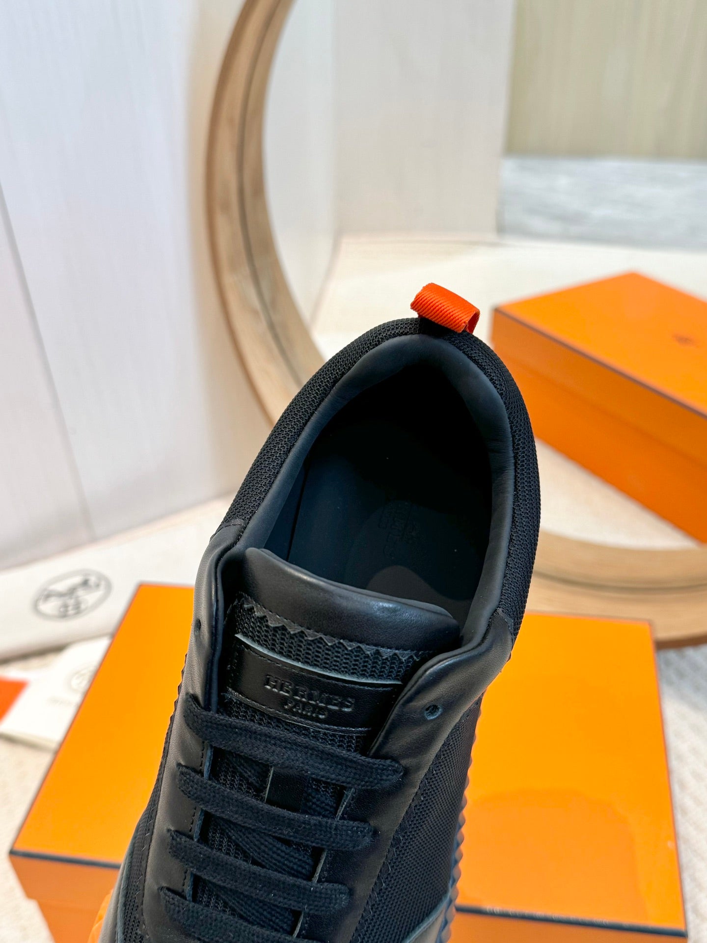 Herms Couple Unisex Sneakers for Men and Women