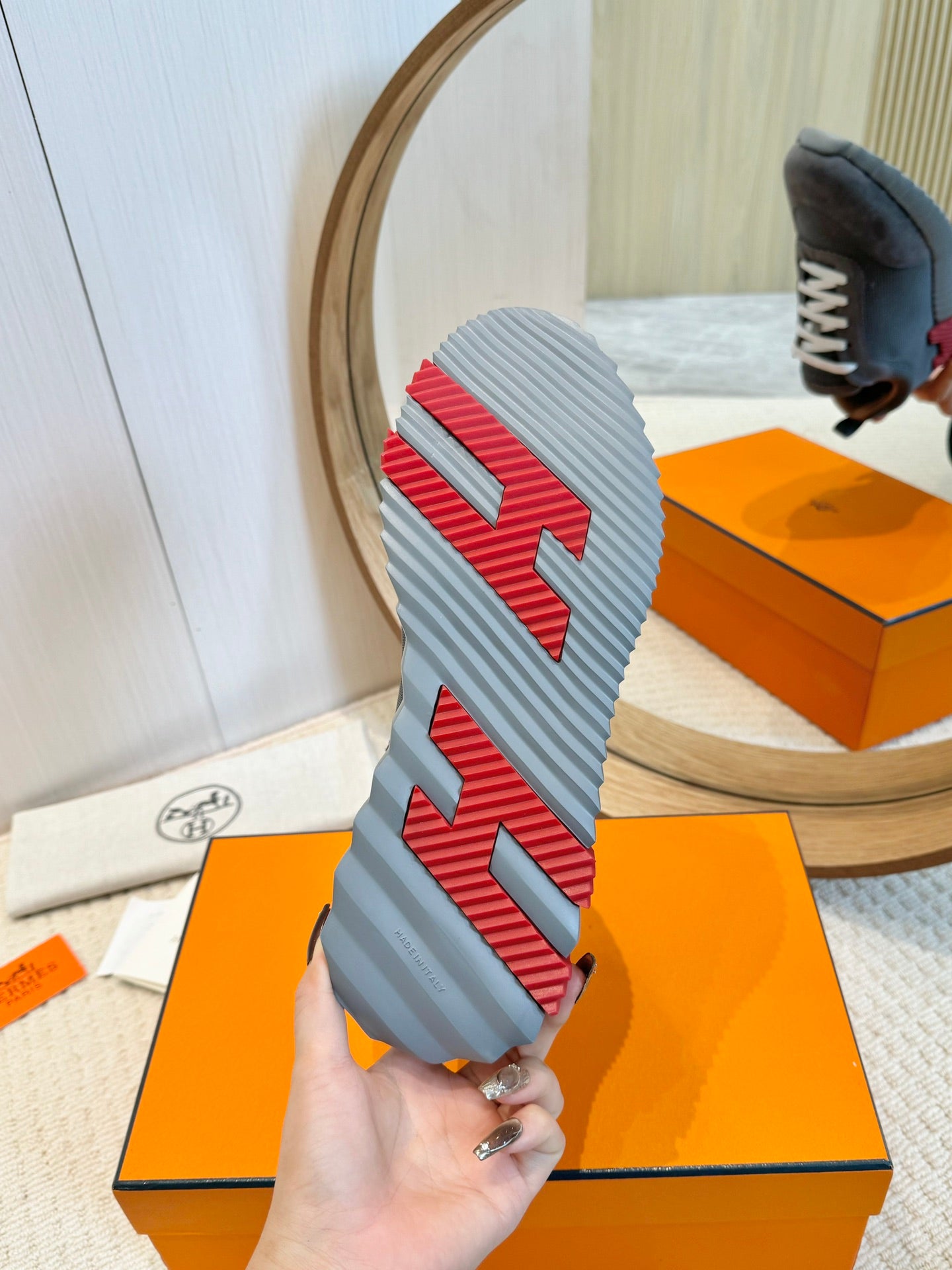 Herms Couple Unisex Sneakers for Men and Women