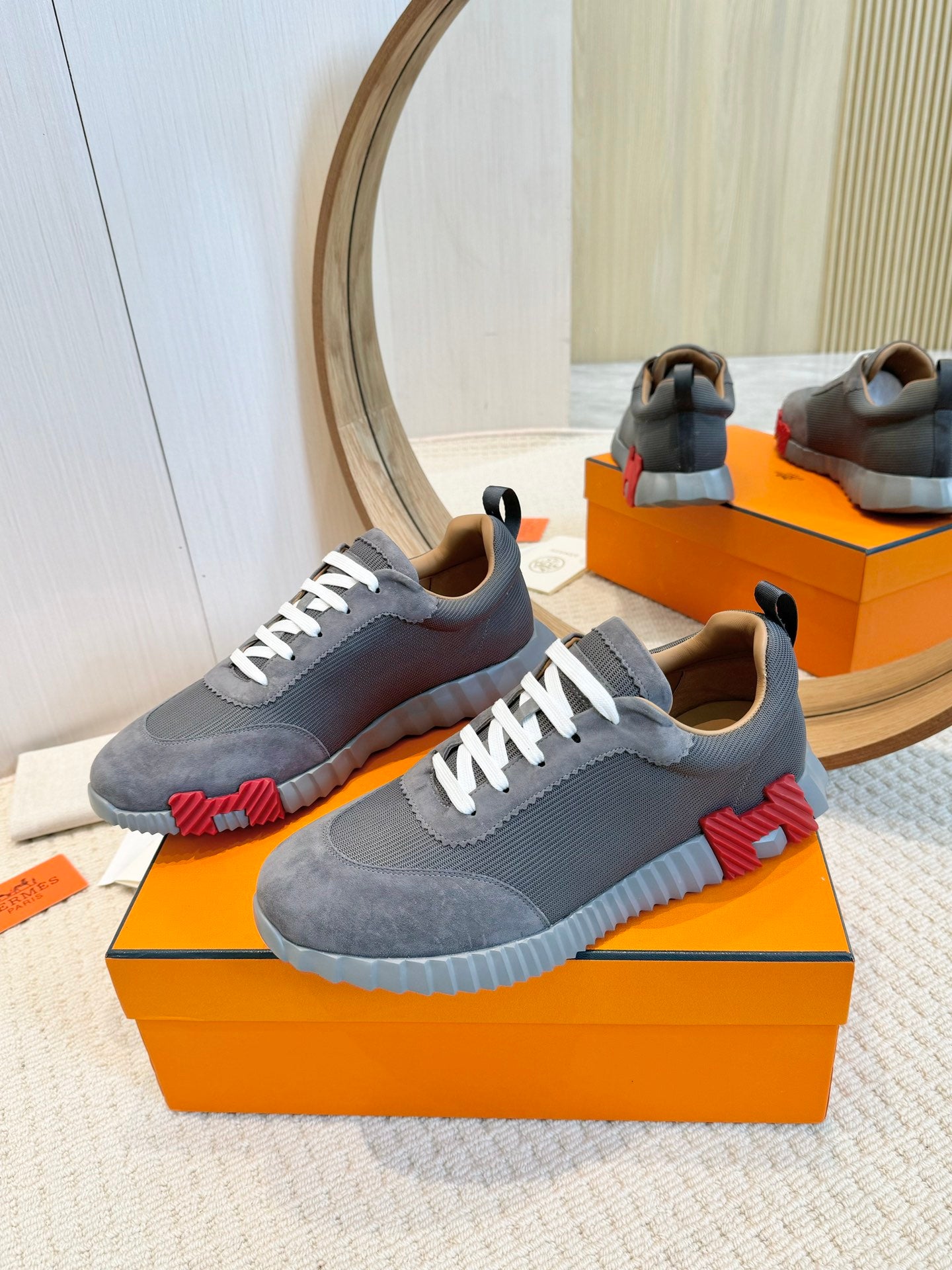 Herms Couple Unisex Sneakers for Men and Women