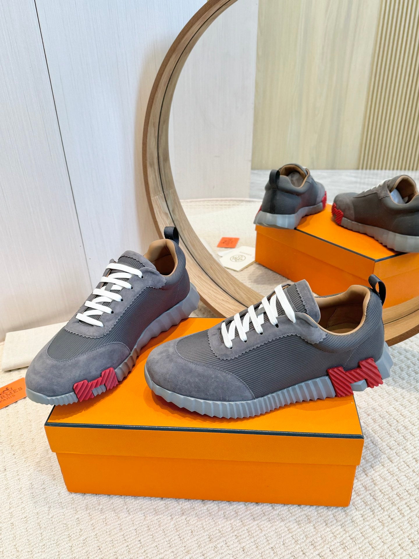 Herms Couple Unisex Sneakers for Men and Women
