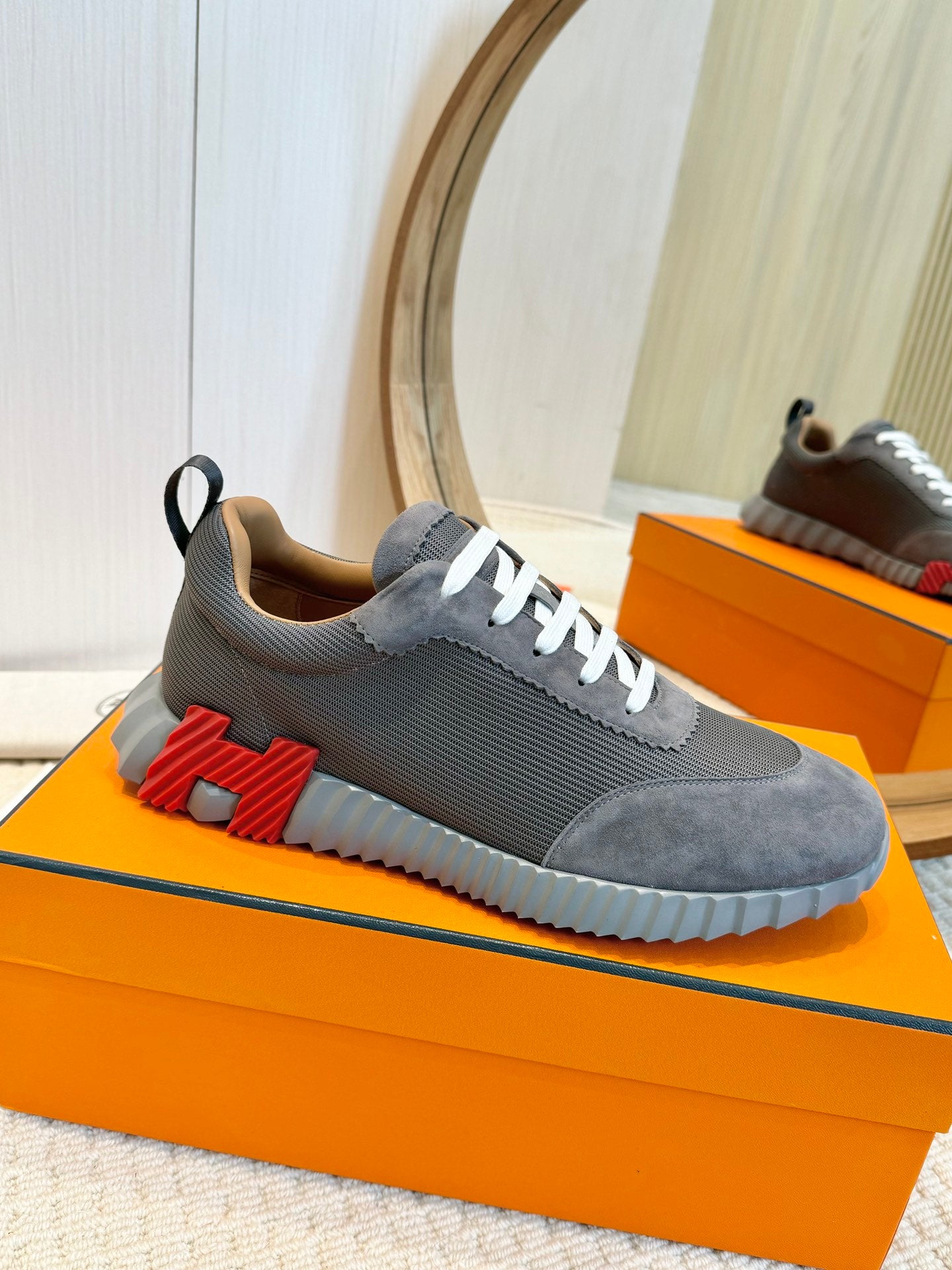 Herms Couple Unisex Sneakers for Men and Women