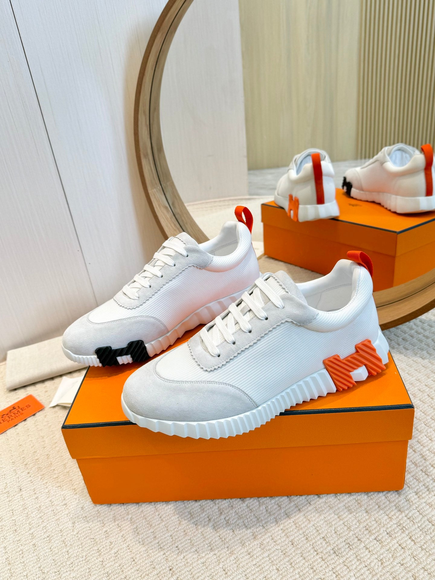 Herms Couple Unisex Sneakers for Men and Women