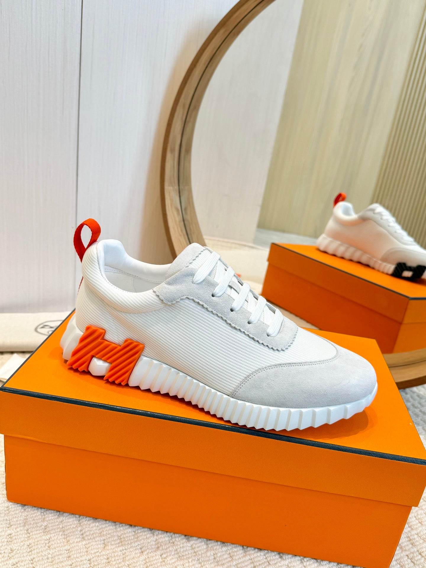 Herms Couple Unisex Sneakers for Men and Women
