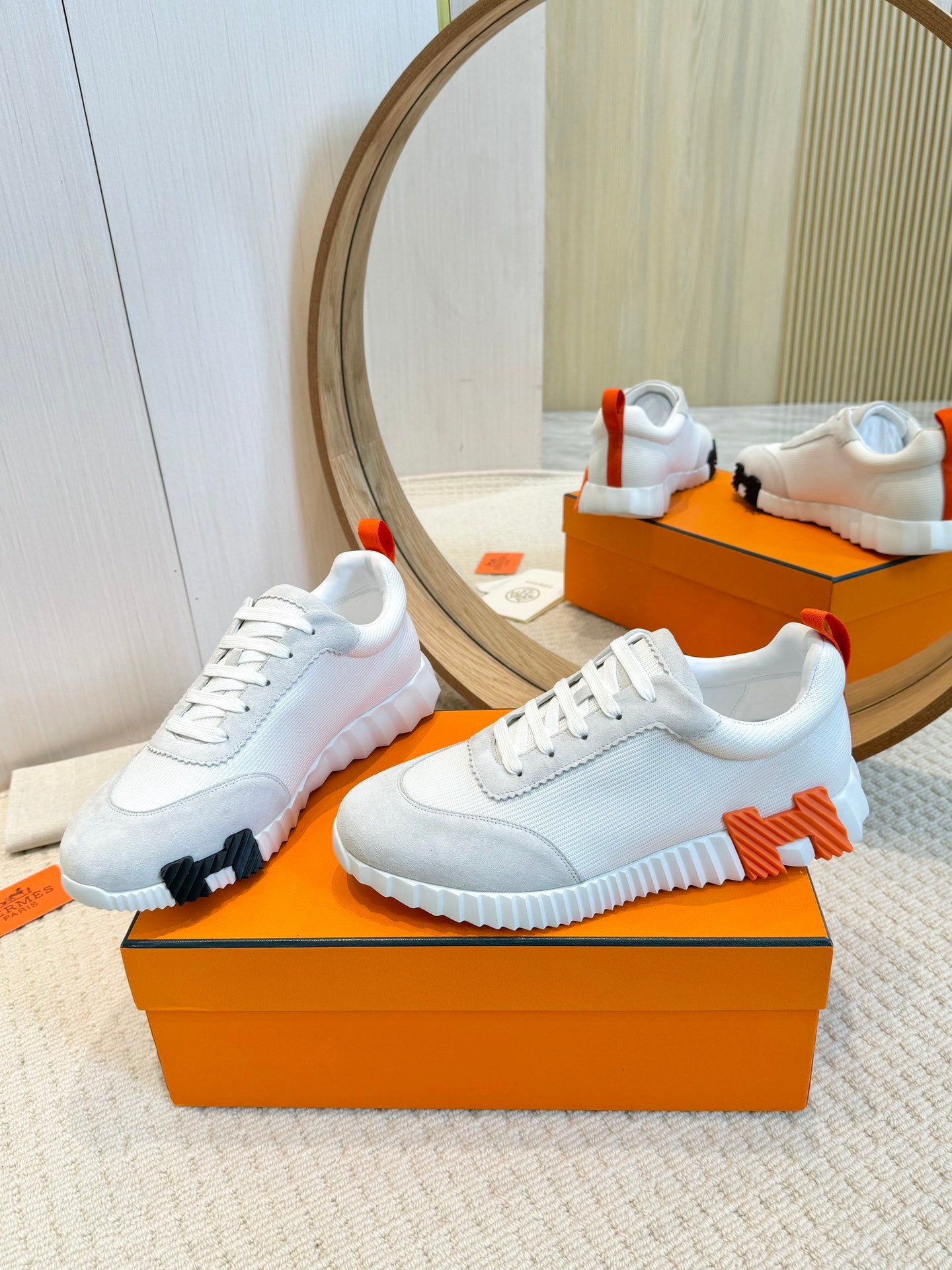 Herms Couple Unisex Sneakers for Men and Women